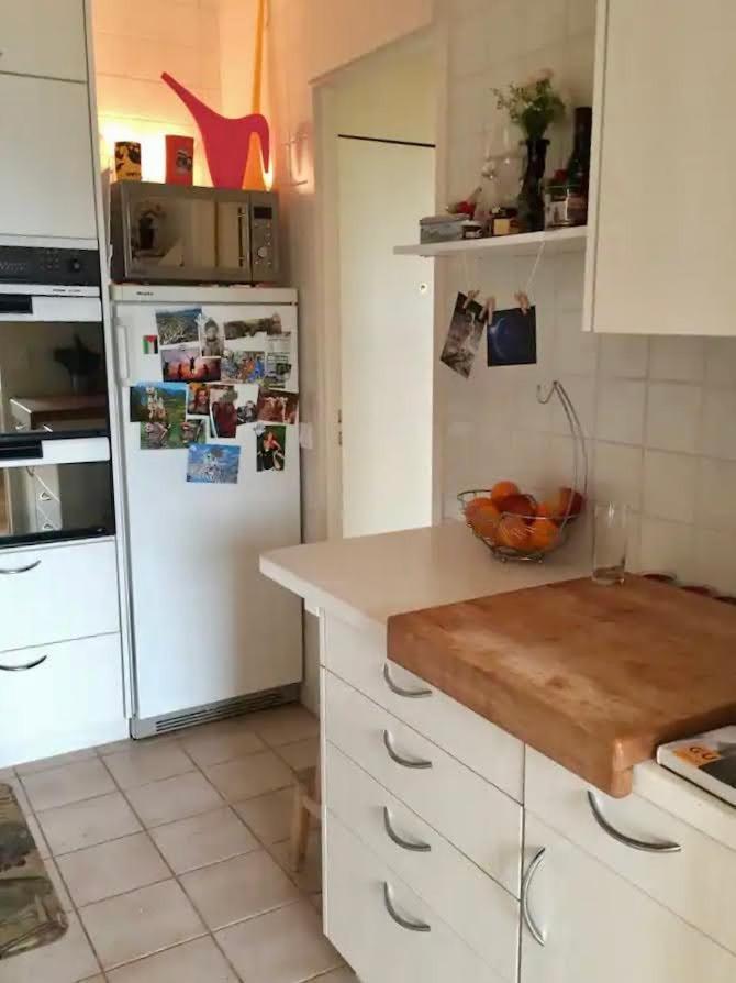 Central Furnished 2br In Apartment